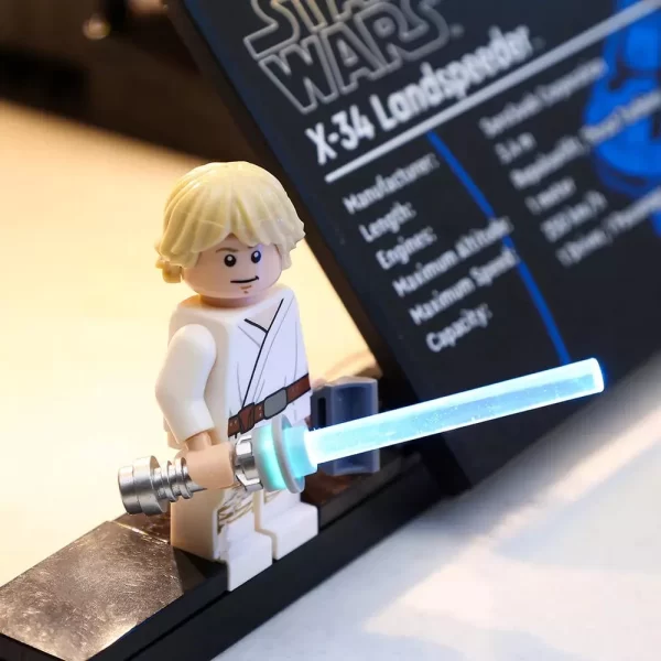 Lego Luke Skywalker Landspeeder  [remote control version] - Image 3